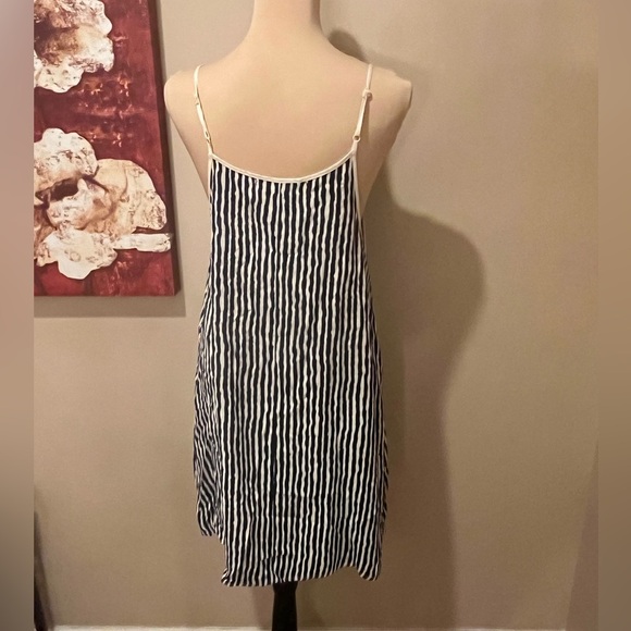 Flying Tomato Mixed Print Slip Dress, size Large - Picture 4 of 5